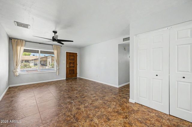 855 W LINDNER Avenue, Mesa, AZ 85210