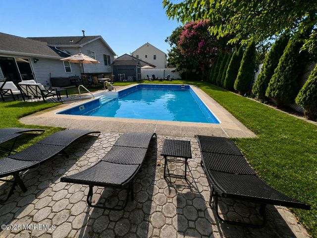 738 Manor Drive, Brick, NJ 08723