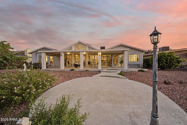 10626 W EMERALD Point, Sun City, AZ 85351