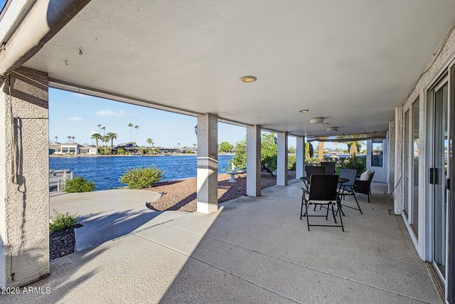 10626 W EMERALD Point, Sun City, AZ 85351
