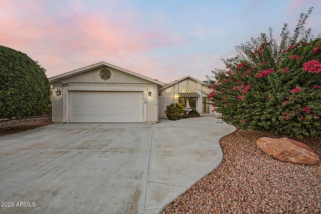10626 W EMERALD Point, Sun City, AZ 85351