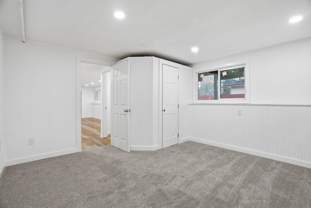 11712 N King Arthur Dr, Spokane, WA 99218