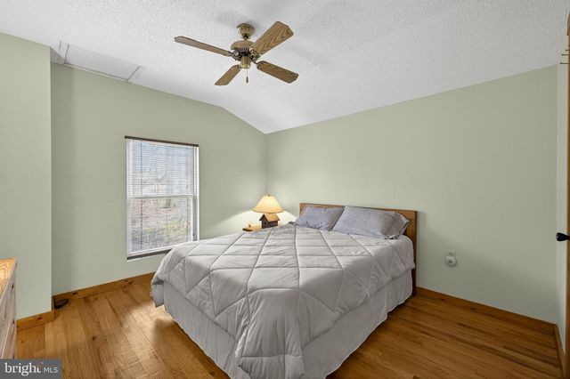 2368 CROSSINGS VIEW RD, Paw Paw, WV 25434