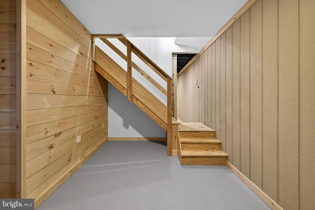 2368 CROSSINGS VIEW RD, Paw Paw, WV 25434