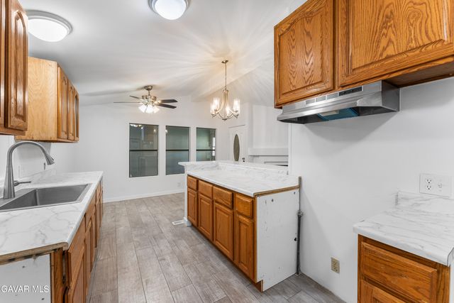 43850 E 20th Street 261, Lancaster, CA 93535