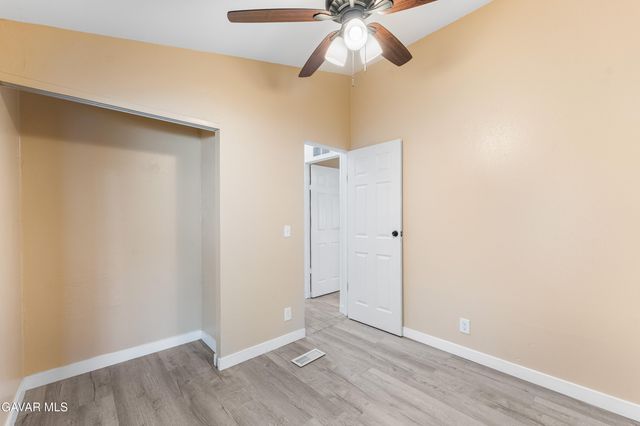 43850 E 20th Street 261, Lancaster, CA 93535