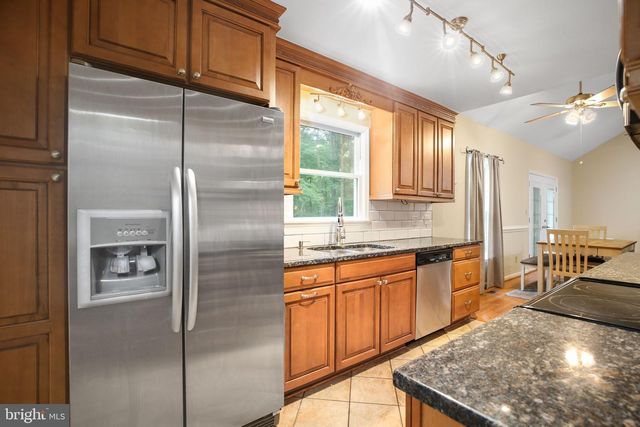 13706 FLANK MARCH LN, Spotsylvania, VA 22551