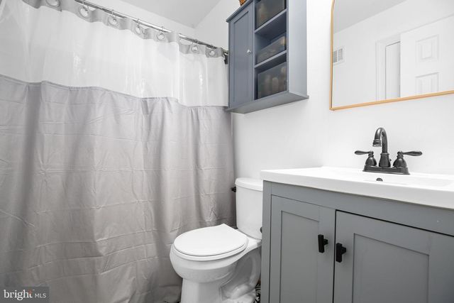 13706 FLANK MARCH LN, Spotsylvania, VA 22551