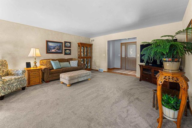 N3690 MAPLE LANE, Fond Du Lac, WI 54937