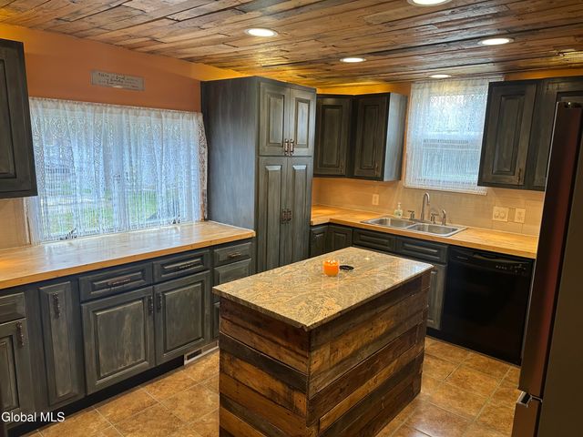 891 State Highway 334, Mohawk, NY 12068