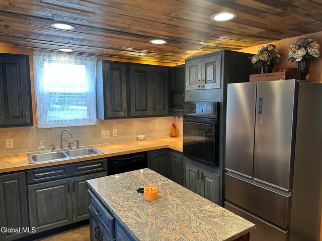 891 State Highway 334, Mohawk, NY 12068