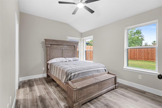 16886 Canary Street, Conroe, TX 77385