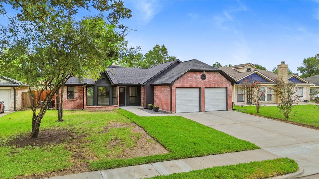16886 Canary Street, Conroe, TX 77385