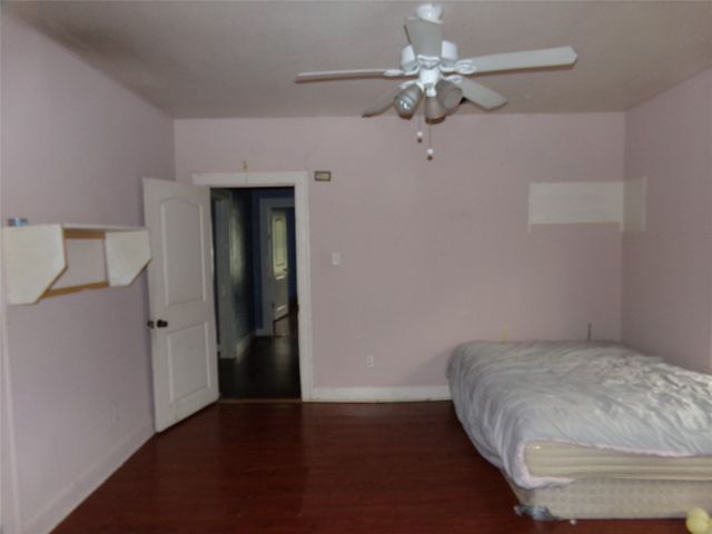 7415 Cortland Avenue, Dallas, TX 75235