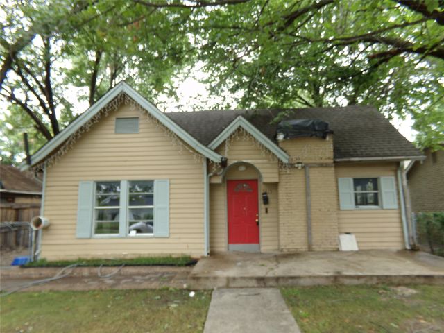 7415 Cortland Avenue, Dallas, TX 75235