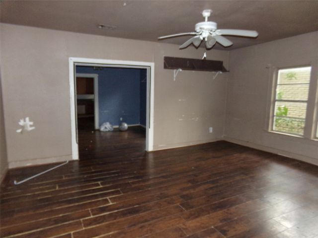 7415 Cortland Avenue, Dallas, TX 75235