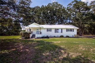 488 Tabor Woods Road, Pickens, SC 29671
