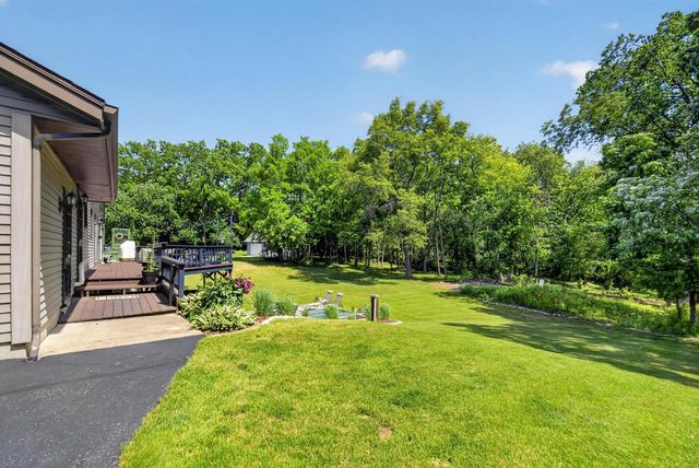 N6W31264 Alberta DRIVE, Delafield, WI 53018