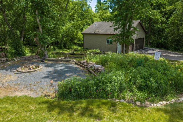 N6W31264 Alberta DRIVE, Delafield, WI 53018