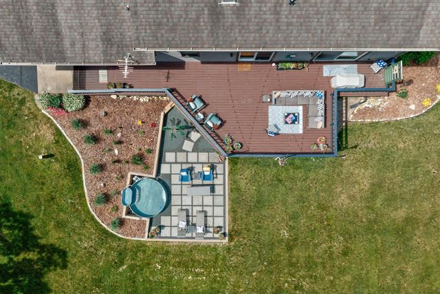 N6W31264 Alberta DRIVE, Delafield, WI 53018