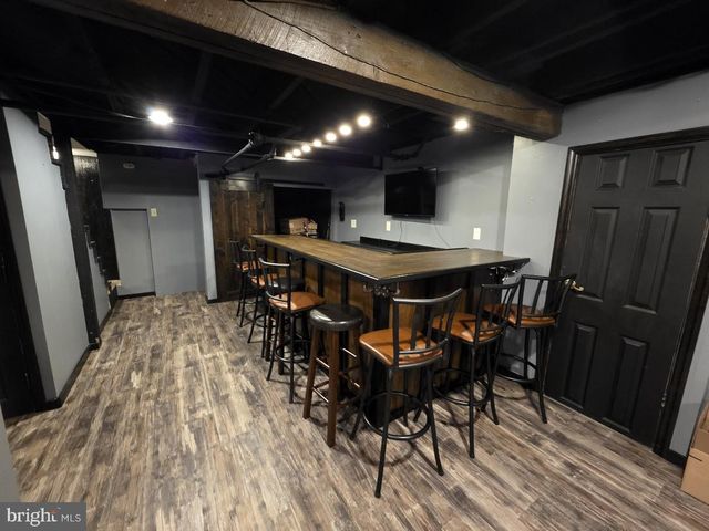 4903 ERIE RD, Harrisburg, PA 17111