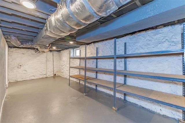 1511 E 49th Street, Kansas City, MO 64110