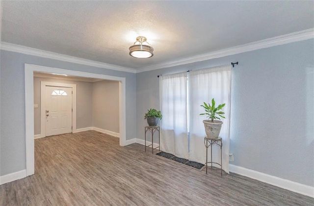 1511 E 49th Street, Kansas City, MO 64110