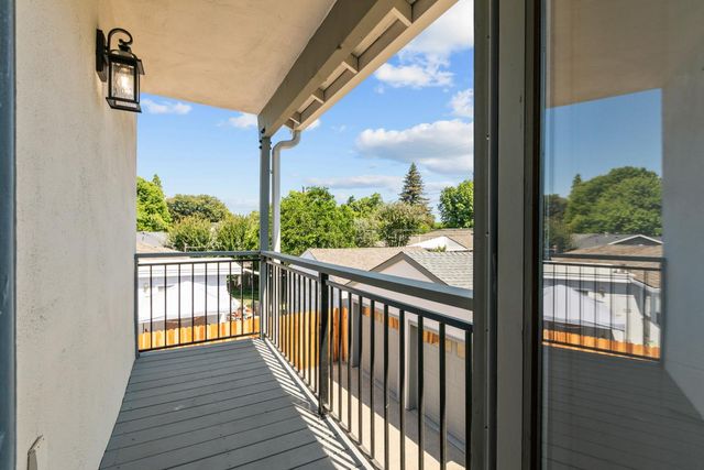 5411 State Ave, Sacramento, CA 95819