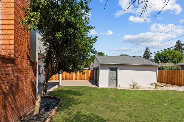 5411 State Ave, Sacramento, CA 95819