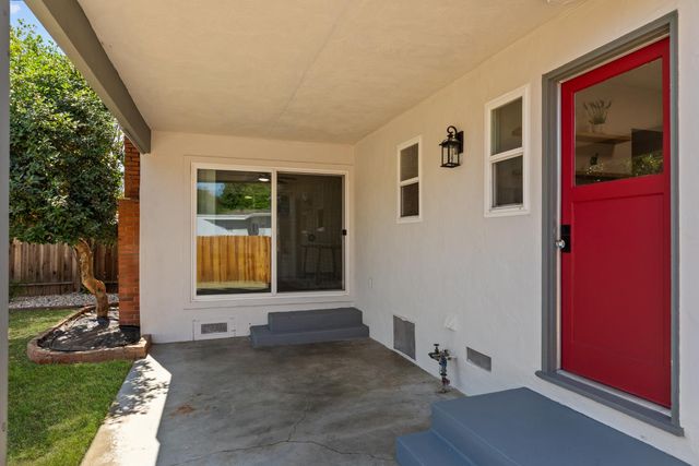 5411 State Ave, Sacramento, CA 95819