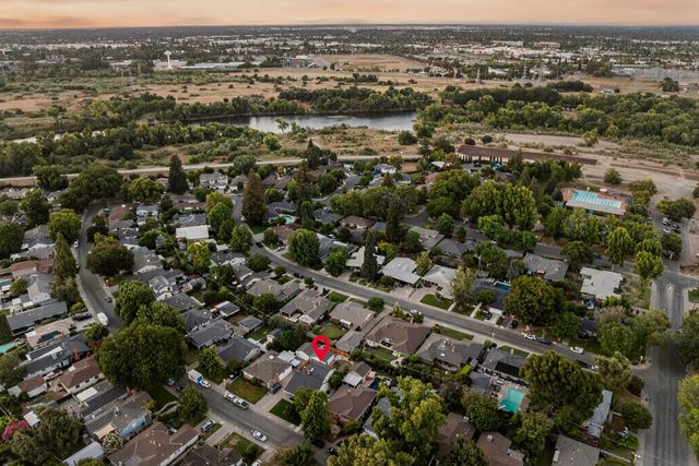 5411 State Ave, Sacramento, CA 95819