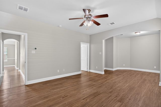 2051 Avondown Road, Forney, TX 75126