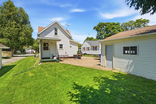 915 W HAWES AVENUE, Appleton, WI 54914