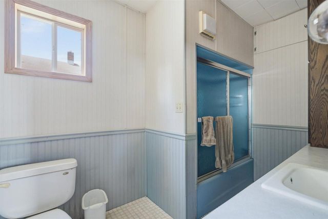 915 W HAWES AVENUE, Appleton, WI 54914