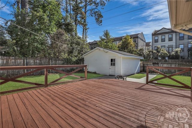 115 E 60th Street, Savannah, GA 31405