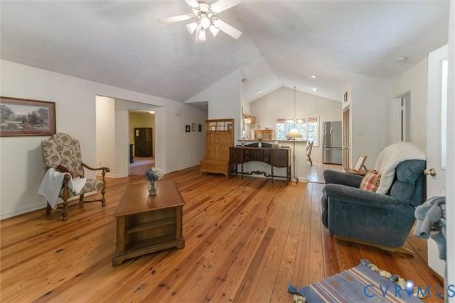 307 Whispering Pine Ln, Bumpass, VA 23024
