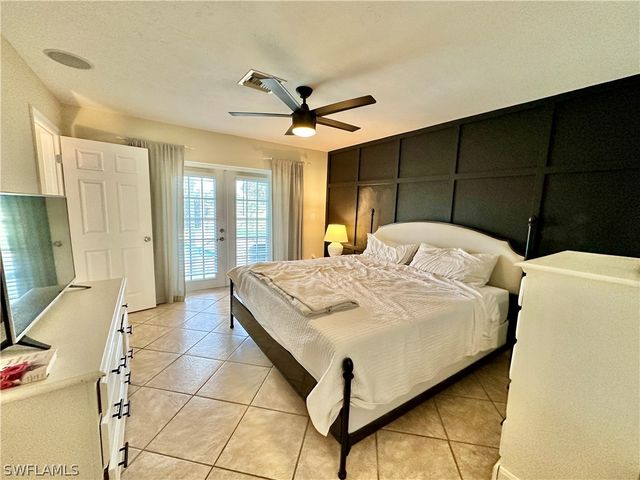 169 Baltusrol DR, Naples, FL 34113