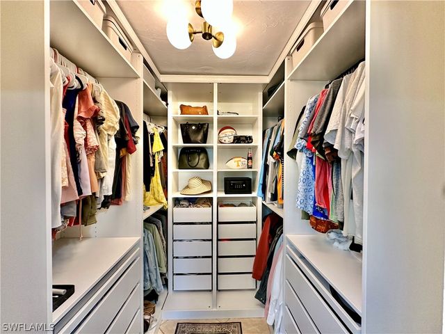 169 Baltusrol DR, Naples, FL 34113