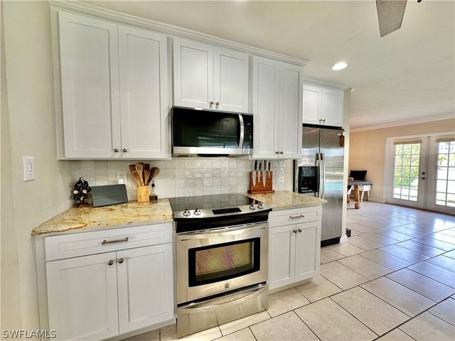 169 Baltusrol DR, Naples, FL 34113