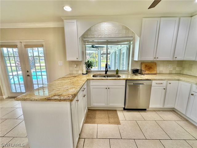 169 Baltusrol DR, Naples, FL 34113