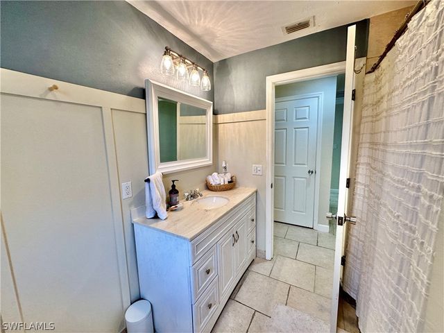 169 Baltusrol DR, Naples, FL 34113