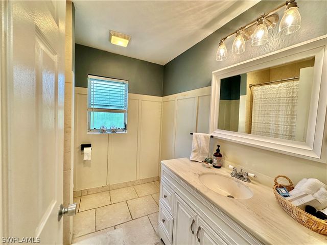 169 Baltusrol DR, Naples, FL 34113