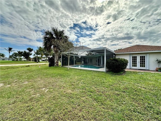 169 Baltusrol DR, Naples, FL 34113