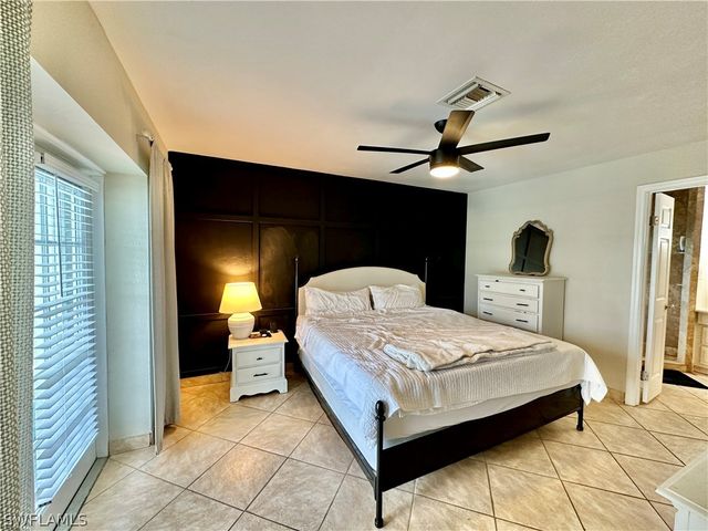 169 Baltusrol DR, Naples, FL 34113