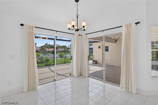 2126 E Crown PT, Naples, FL 34112