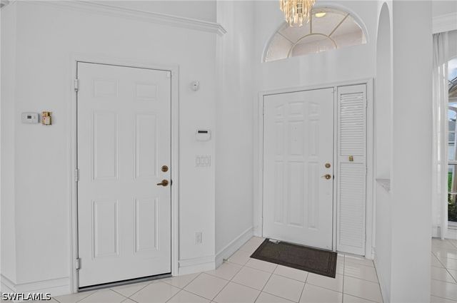 2126 E Crown PT, Naples, FL 34112