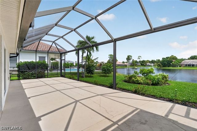 2126 E Crown PT, Naples, FL 34112