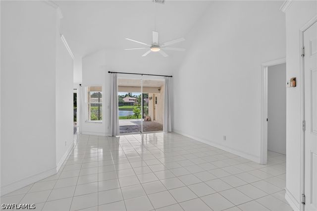 2126 E Crown PT, Naples, FL 34112