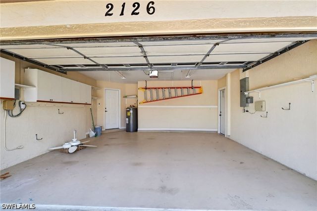 2126 E Crown PT, Naples, FL 34112