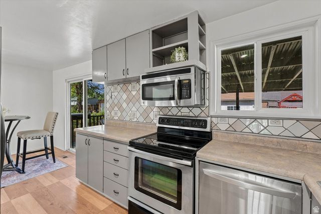 9728 S 1600 W, South Jordan, UT 84095